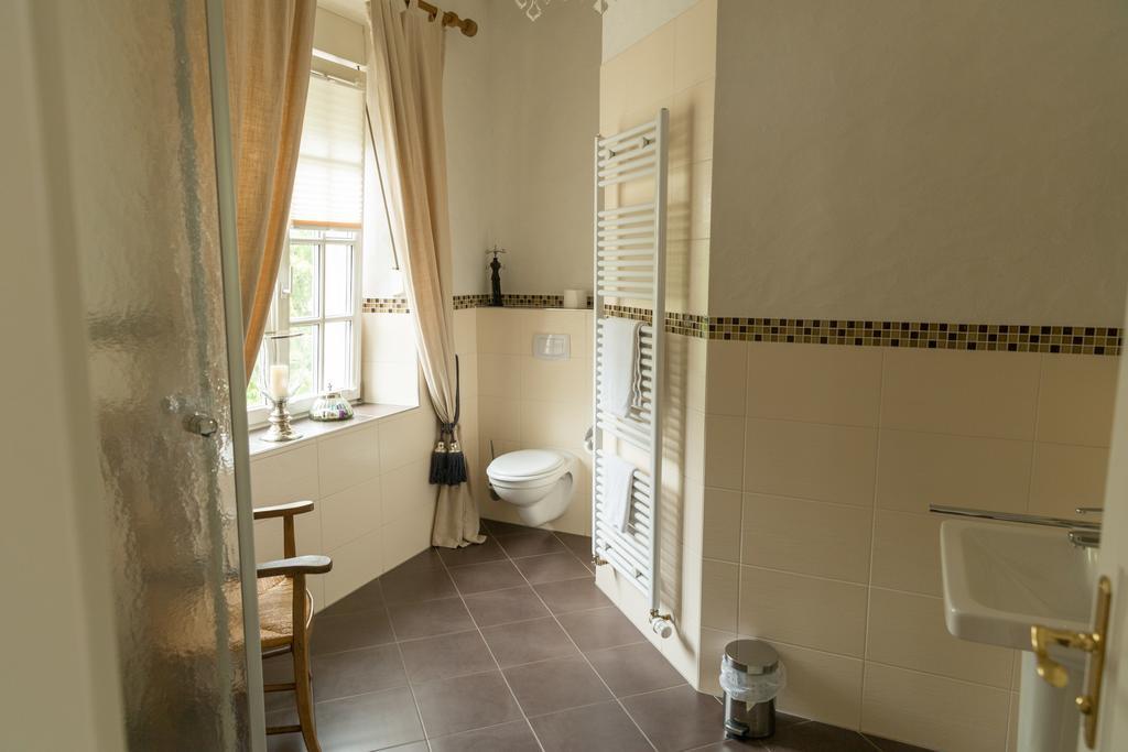 La Roseraie Wittlich Zimmer foto